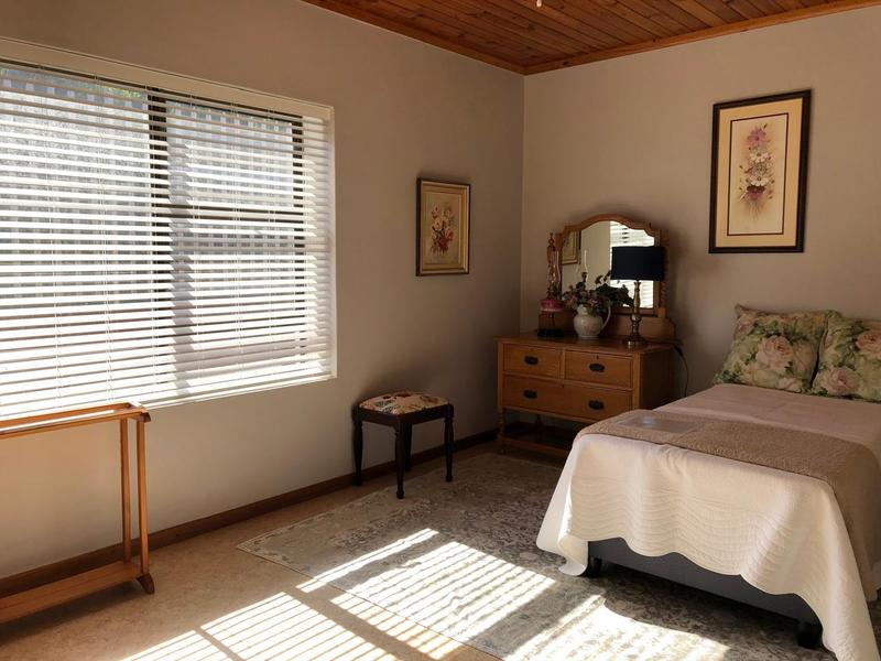 5 Bedroom Property for Sale in Franskraal Western Cape